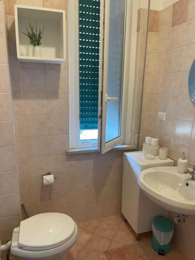 Ostia Bed And Beach Bagian luar foto