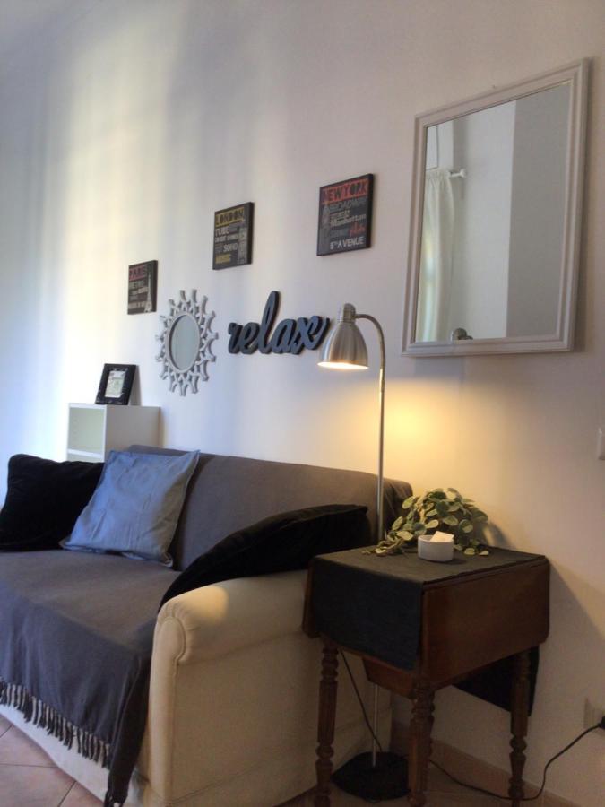 Ostia Bed And Beach Bagian luar foto